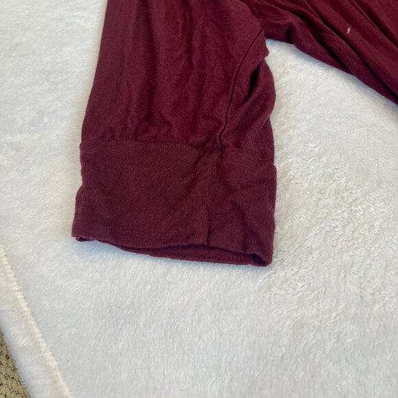 Aeropostale, Burgundy Top, Size M - Picture 6 of 9